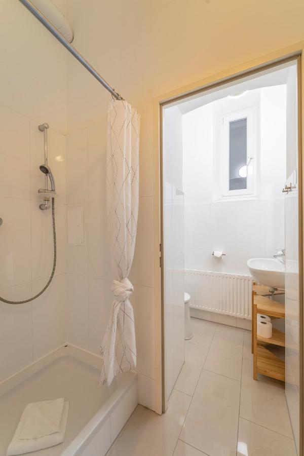 Josef'S Home I Comfort Studio I City Center Wina Bagian luar foto