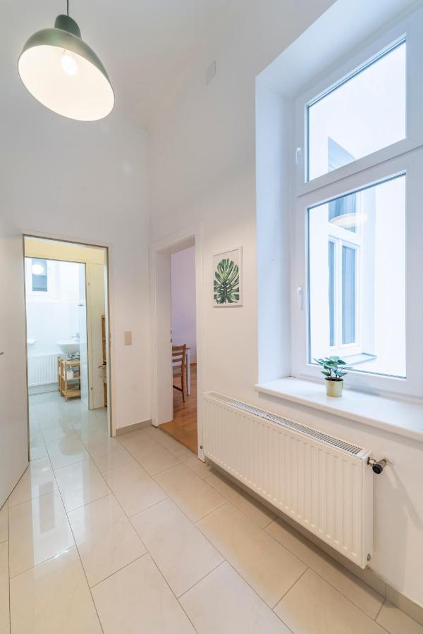 Josef'S Home I Comfort Studio I City Center Wina Bagian luar foto
